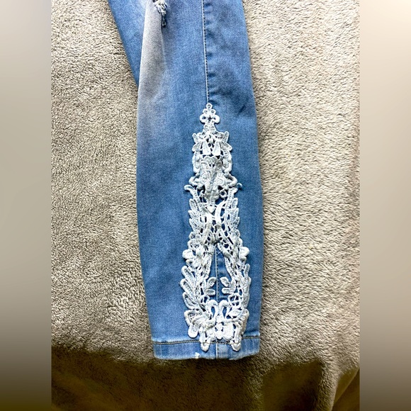 Verox Skinny Ripped Jeans - Picture 2 of 9